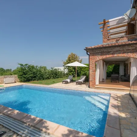 Villa Wish With Heated Pool