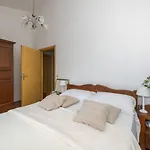 Wish With Heated Pool * Cabrunici
