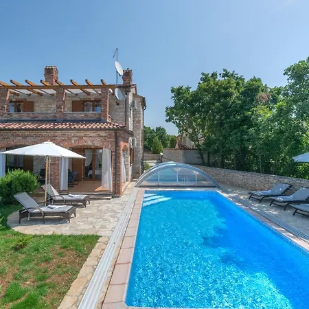 Villa Wish With Heated Pool *