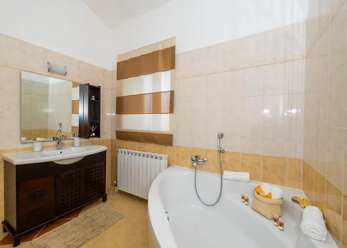 Wish With Heated Pool *