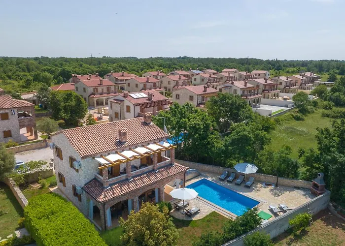 Wish With Heated Pool Cabrunici